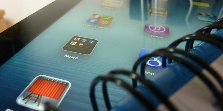 Ipad-Sales-Laptop-Decline