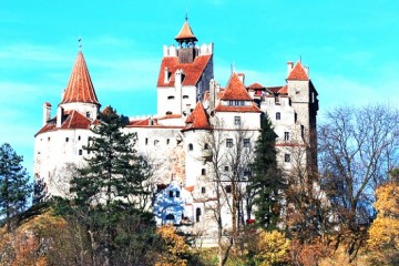 dracula-castle-bran-castle-romania-shutterstock-main