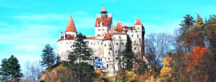 dracula-castle-bran-castle-romania-shutterstock-main
